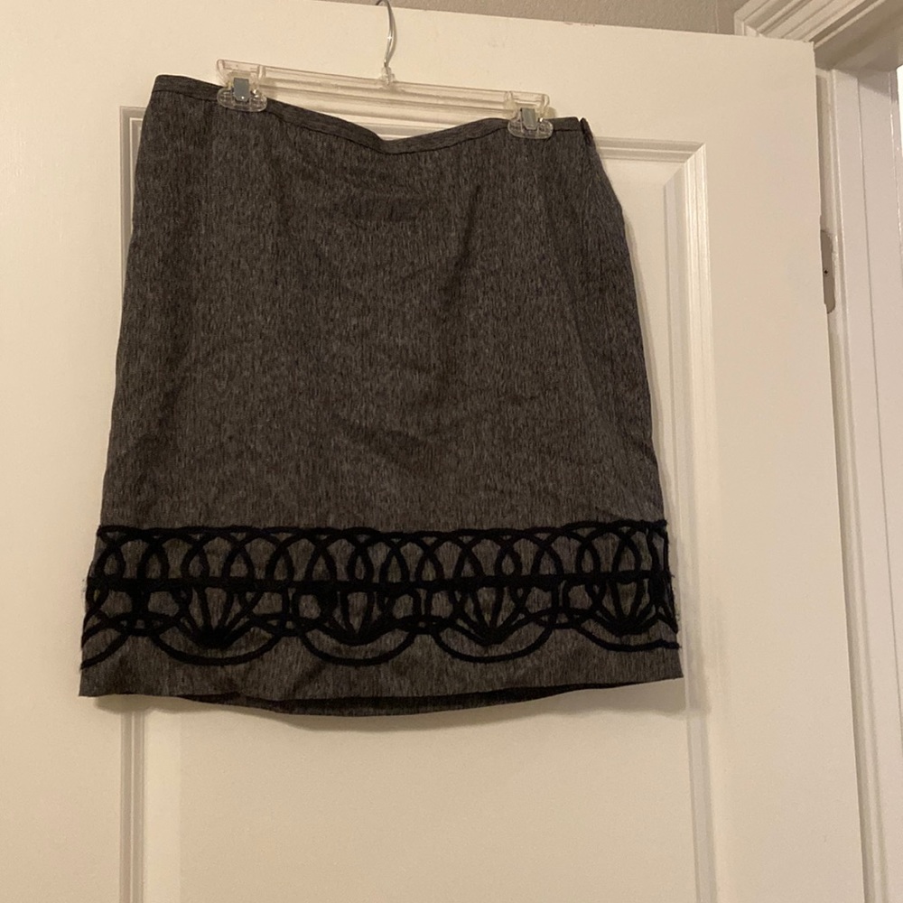 LOFT size 10 skirt